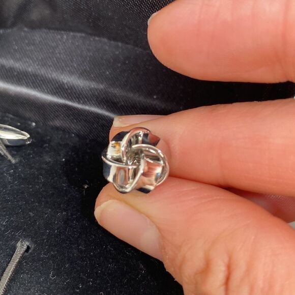 New Groomsmen Kits  (Lot of 4) - Picture 10 of 16